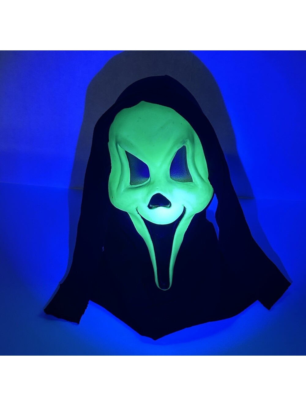 Vintage 90s Scream Ghost Face Mask Green Fluorescent FUN WORLD DIV Gen 2 MK SEE
